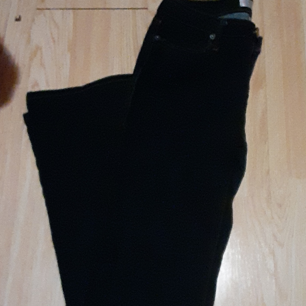 No Boundaries Jeans